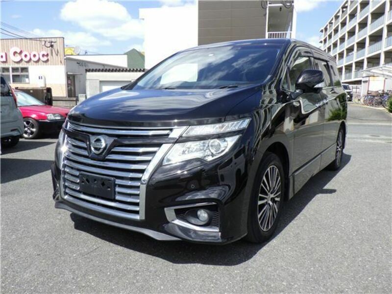 NISSAN　ELGRAND