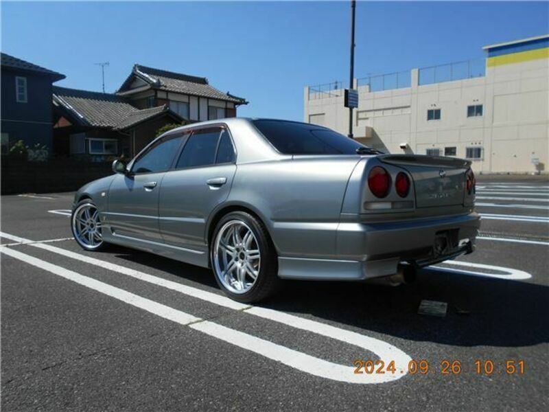 SKYLINE-4