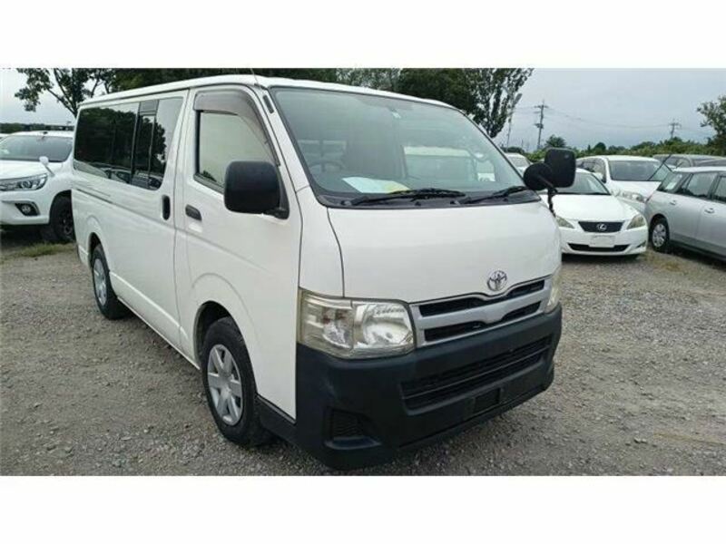 HIACE VAN-6