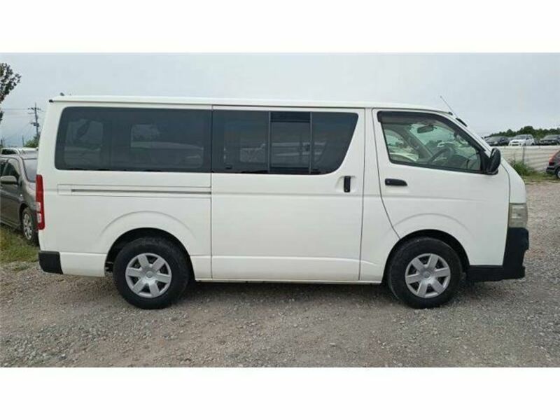 HIACE VAN-19