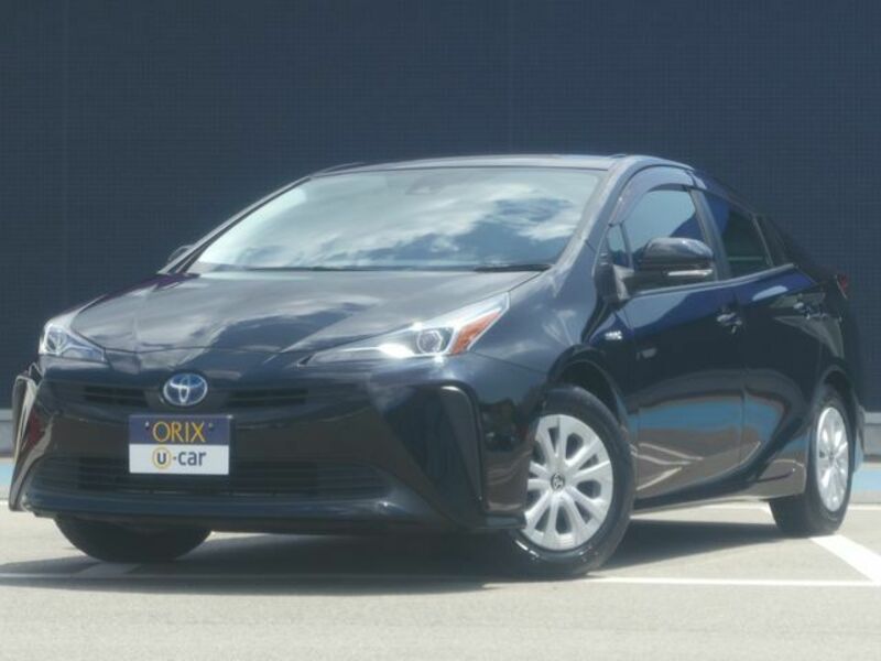 TOYOTA　PRIUS