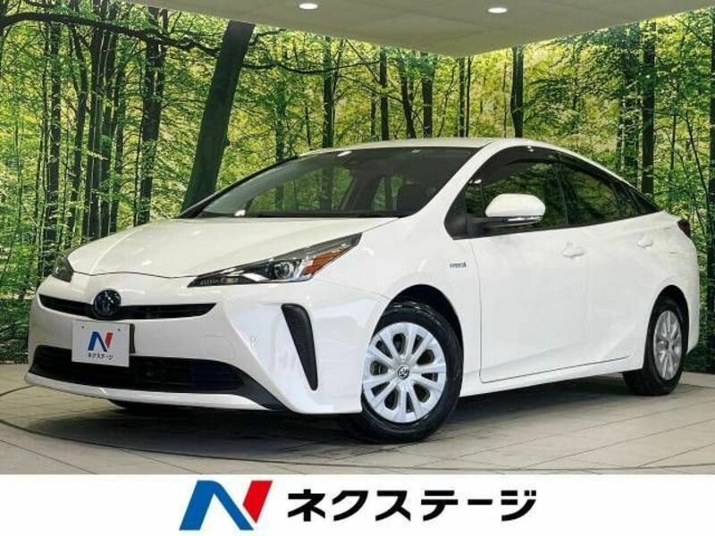 TOYOTA　PRIUS