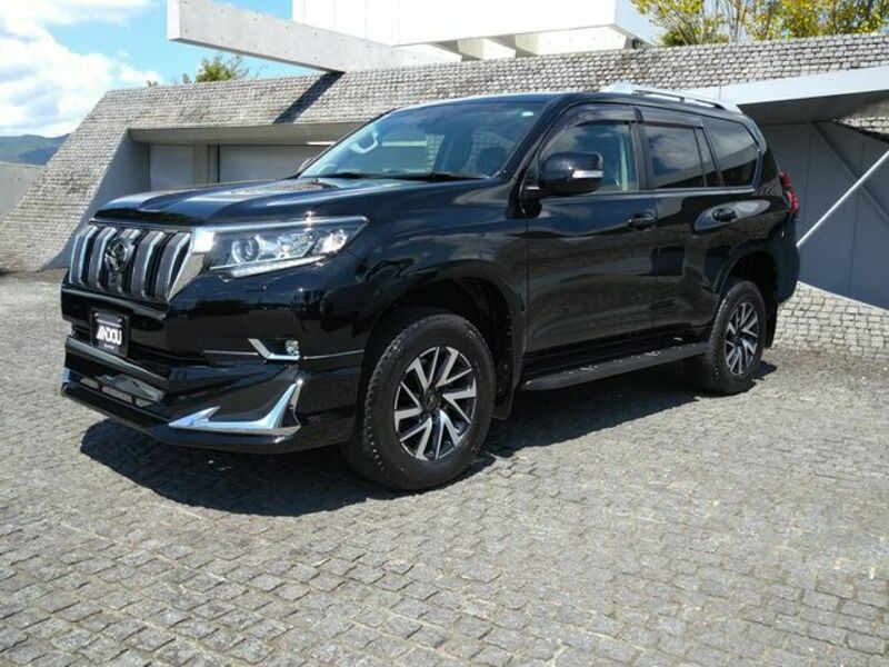 LAND CRUISER PRADO-1