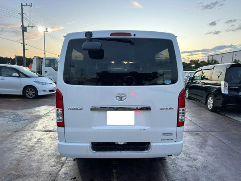 HIACE VAN-7