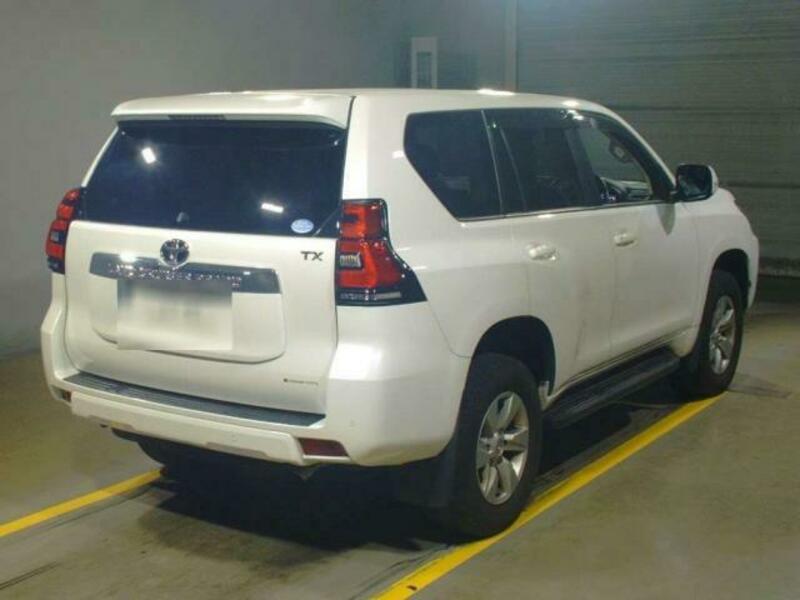 LAND CRUISER PRADO-3