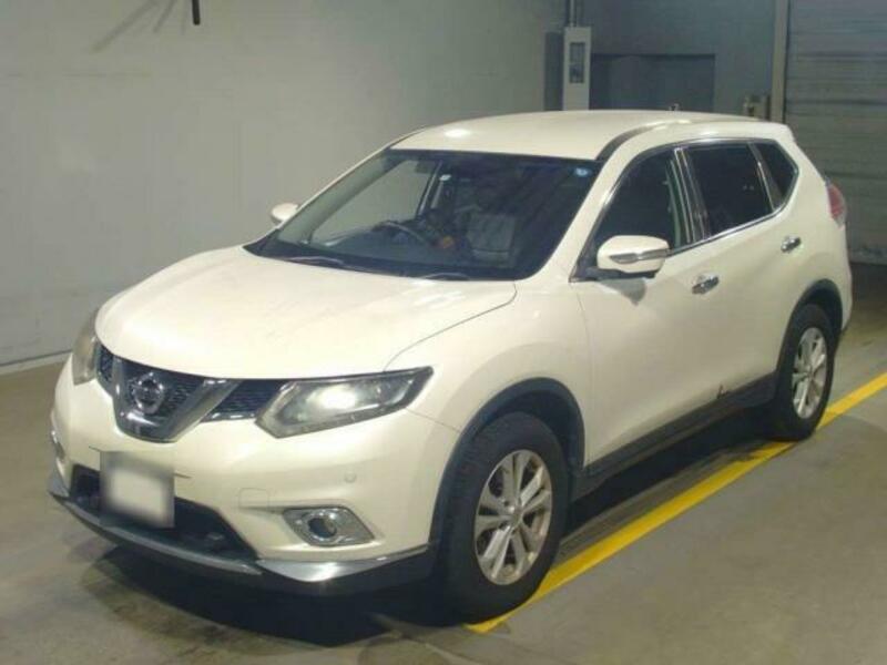 X-TRAIL-1