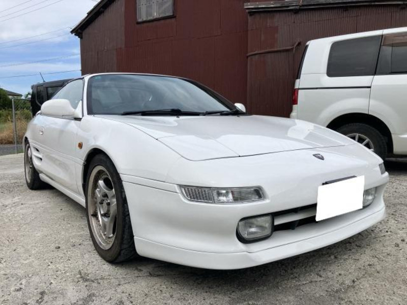 TOYOTA　MR2