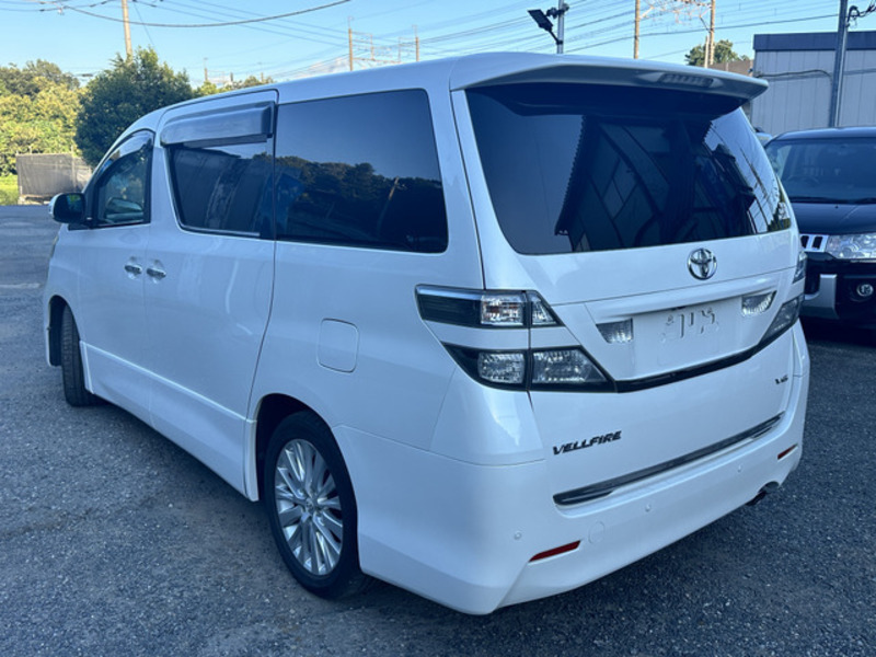 VELLFIRE-2