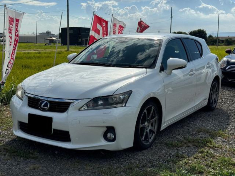 LEXUS　CT