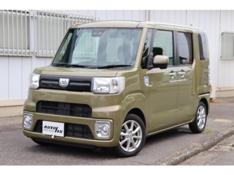 DAIHATSU　WAKE