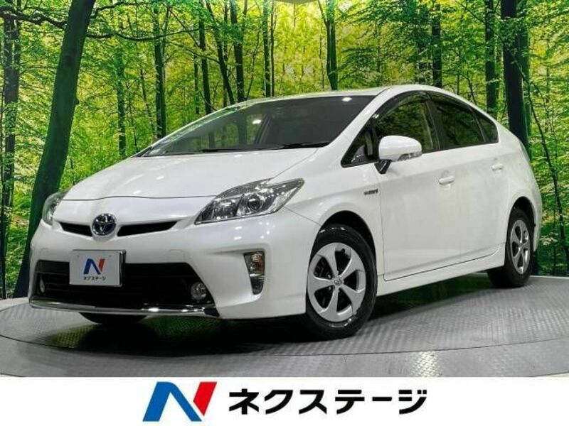 TOYOTA　PRIUS