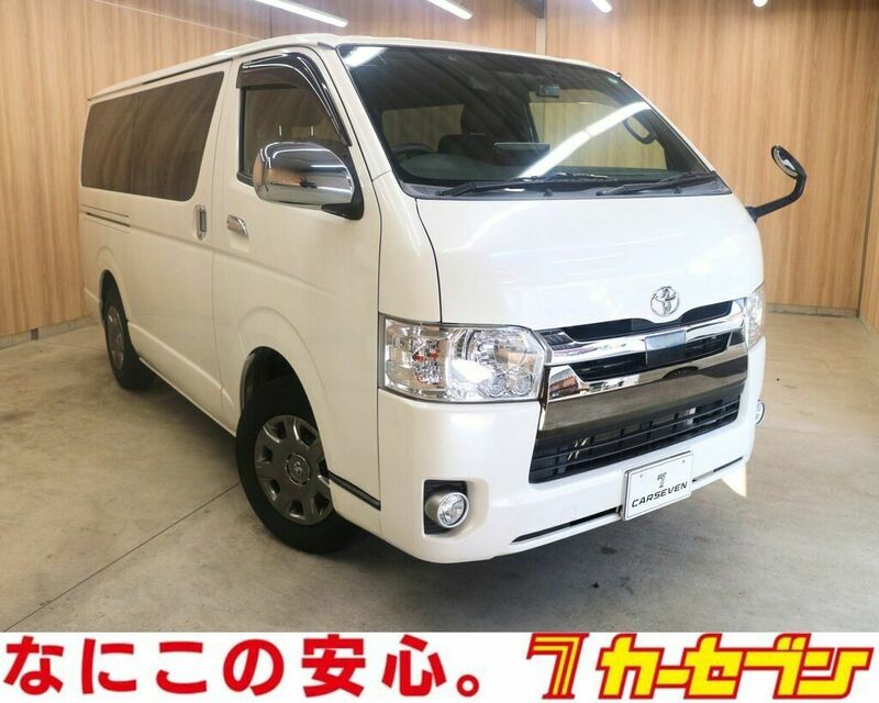 HIACE VAN