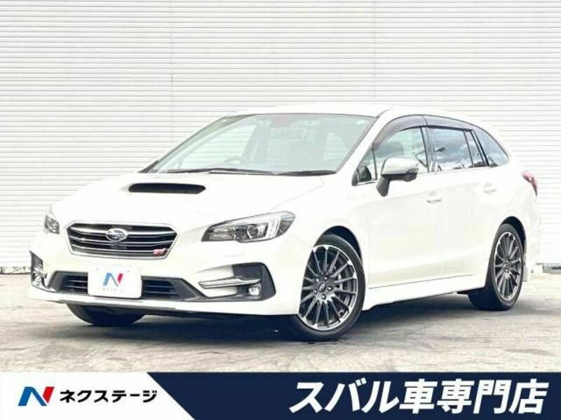 SUBARU　LEVORG