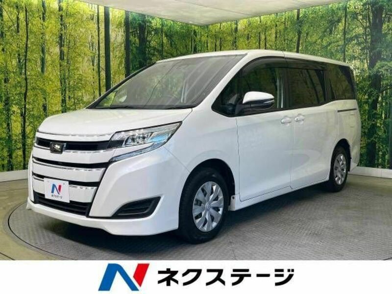 TOYOTA　NOAH