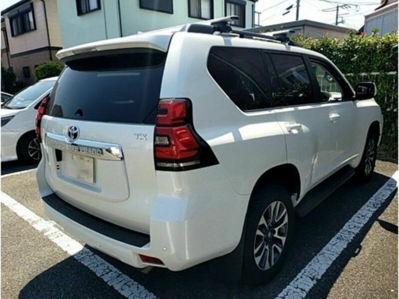 LAND CRUISER PRADO-5