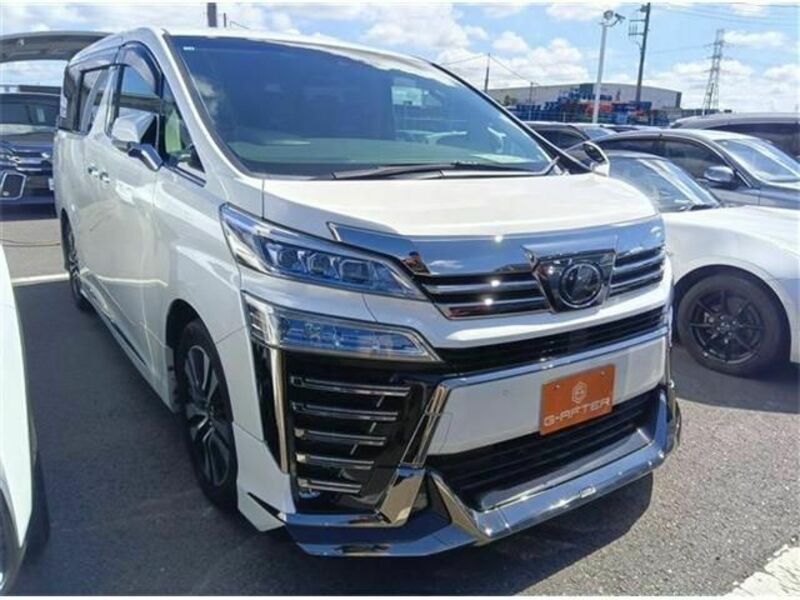 TOYOTA　VELLFIRE