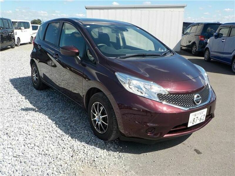 NISSAN　NOTE