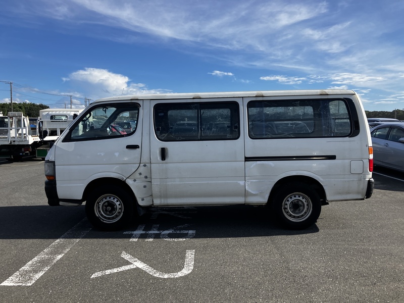 HIACE VAN-1