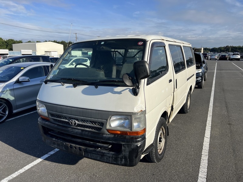 HIACE VAN-50