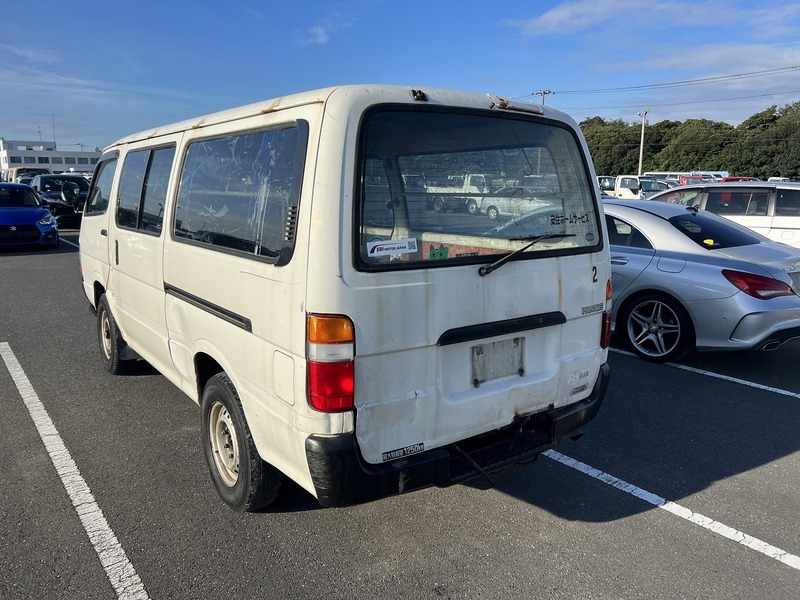 HIACE VAN-52