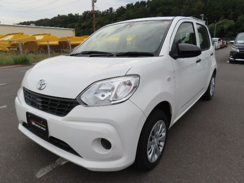 TOYOTA　PASSO