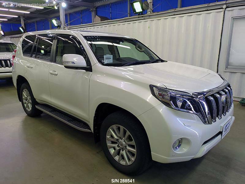 LAND CRUISER PRADO-1