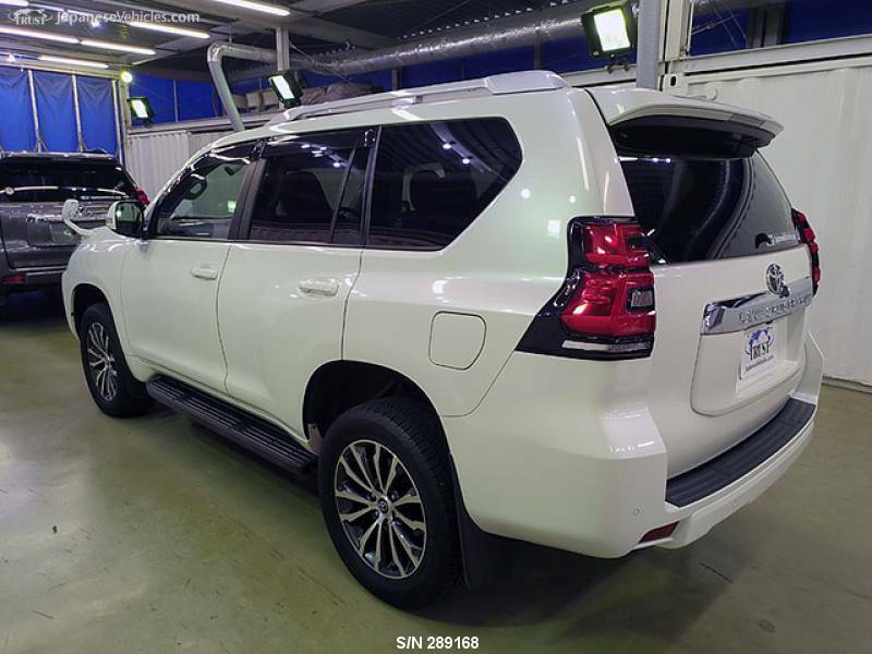 LAND CRUISER PRADO-3