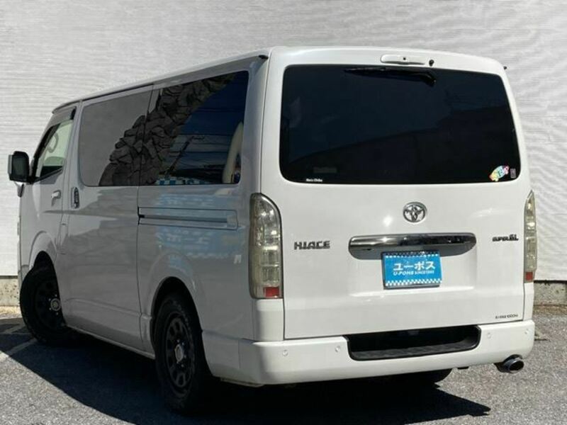 HIACE-11