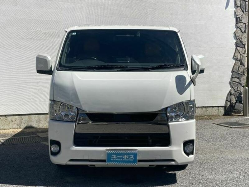 HIACE-12