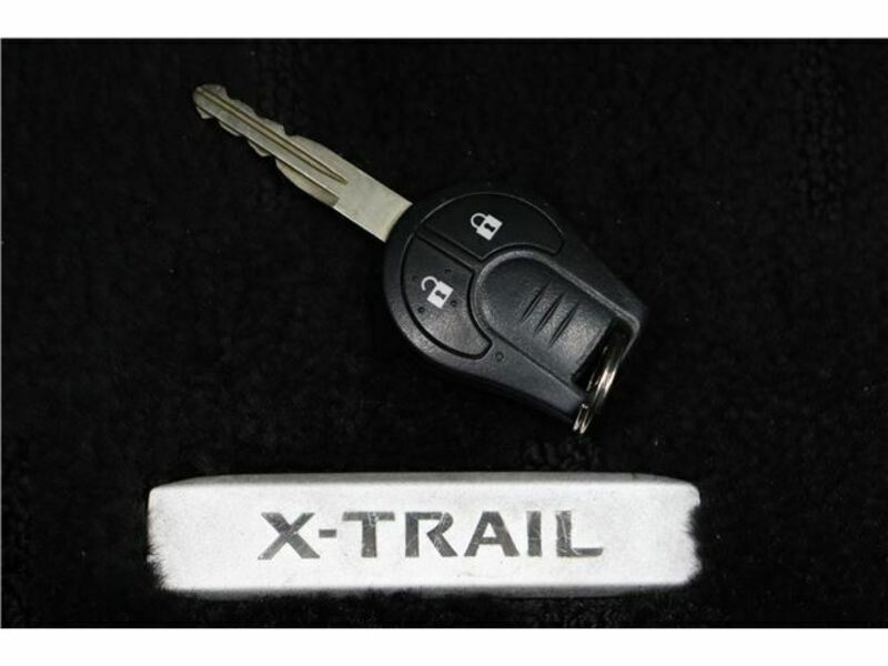 X-TRAIL-27