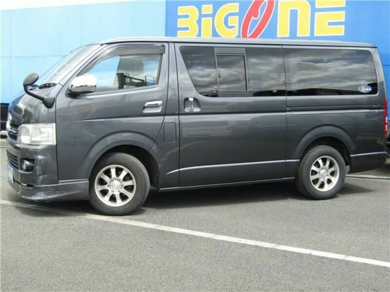 HIACE VAN-4