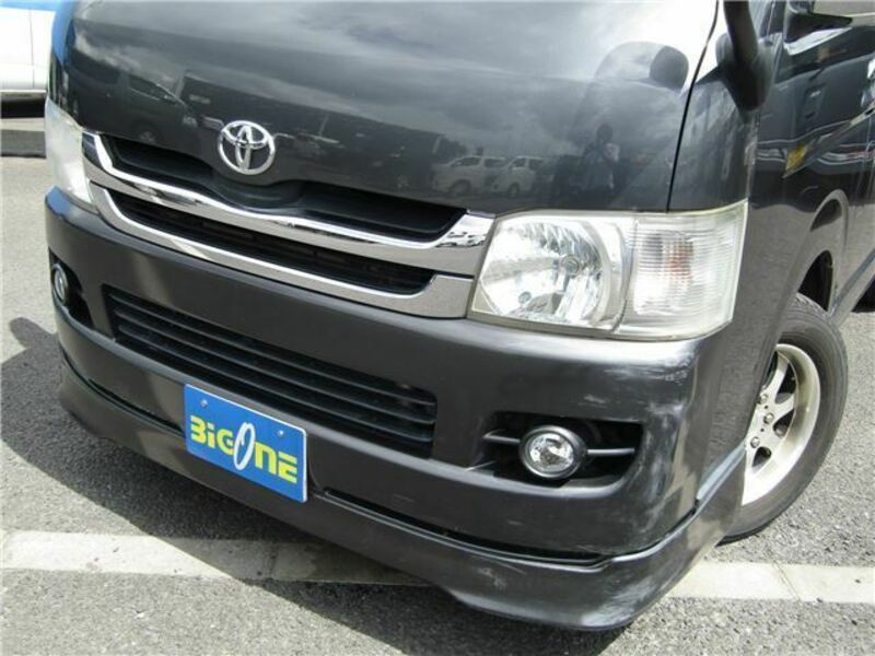 HIACE VAN-9