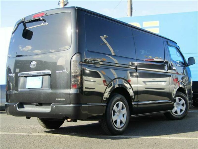 HIACE VAN-35