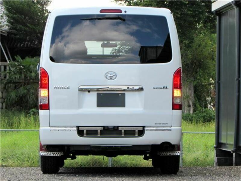 HIACE VAN-4