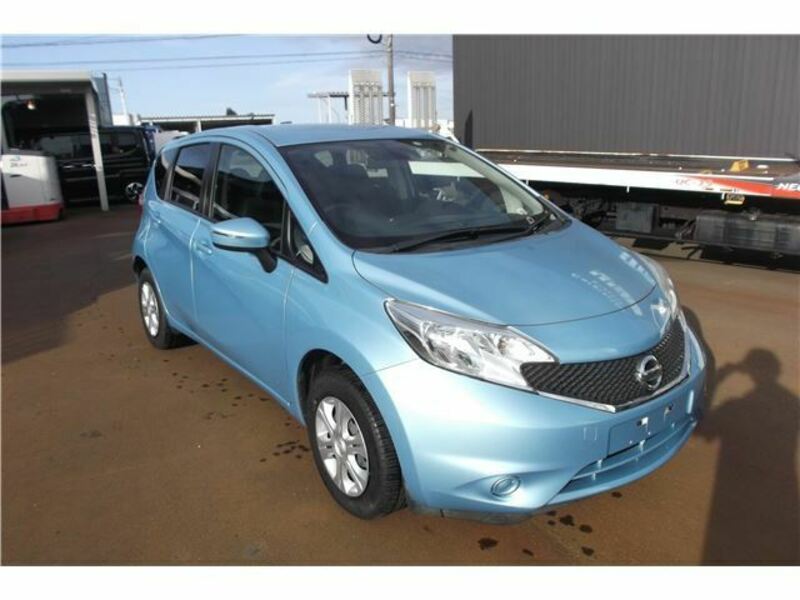 NISSAN　NOTE