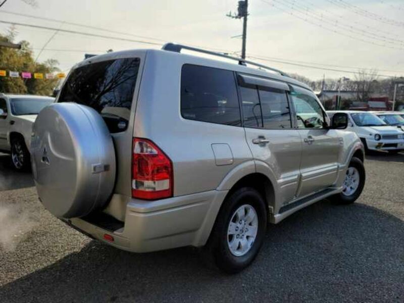 PAJERO-1