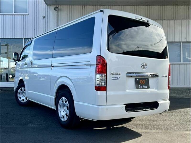 HIACE VAN-2