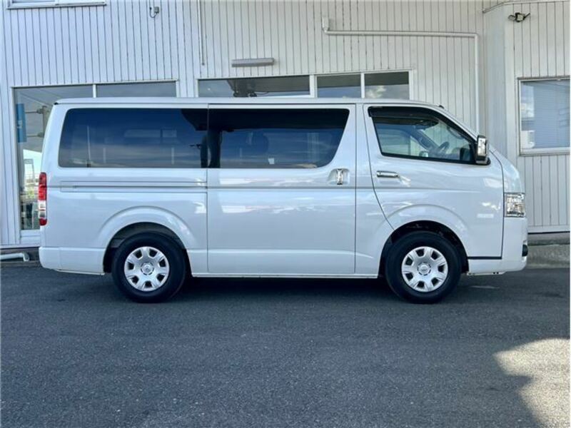 HIACE VAN-4