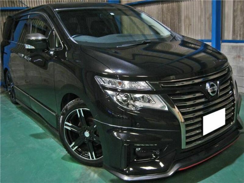 NISSAN　ELGRAND