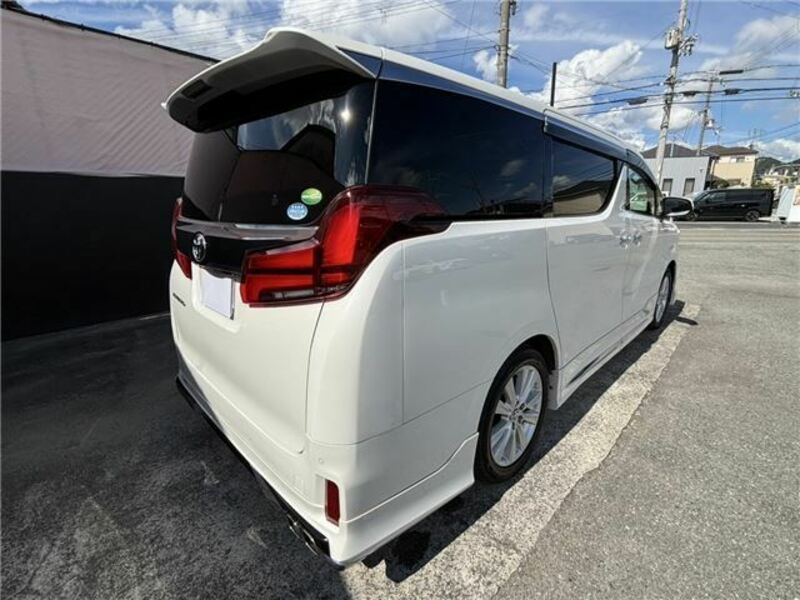 ALPHARD-21