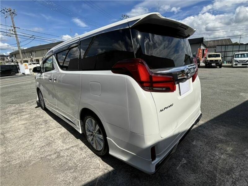 ALPHARD-23