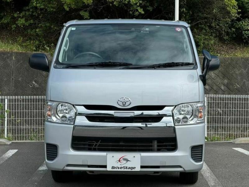 HIACE VAN-3