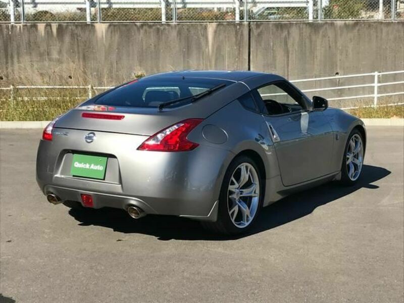 FAIRLADY Z-9