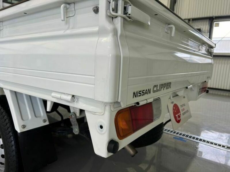 CLIPPER TRUCK-20