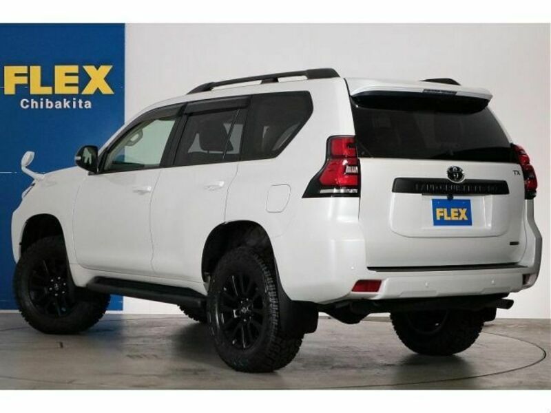 LAND CRUISER PRADO-15