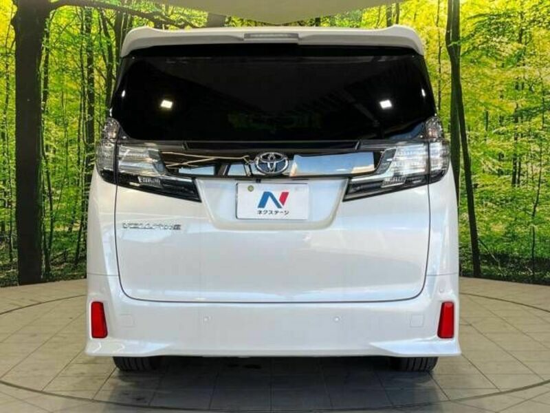 VELLFIRE-15