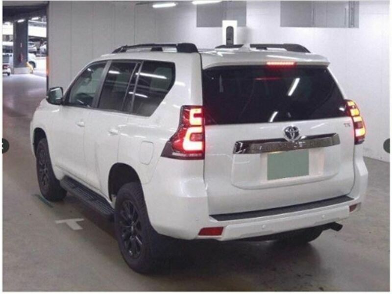 LAND CRUISER PRADO-1