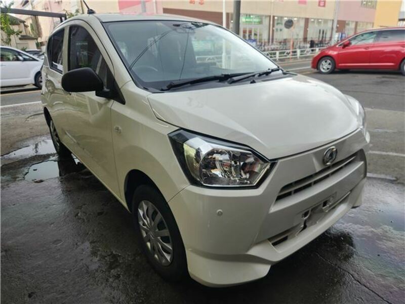 DAIHATSU　MIRA