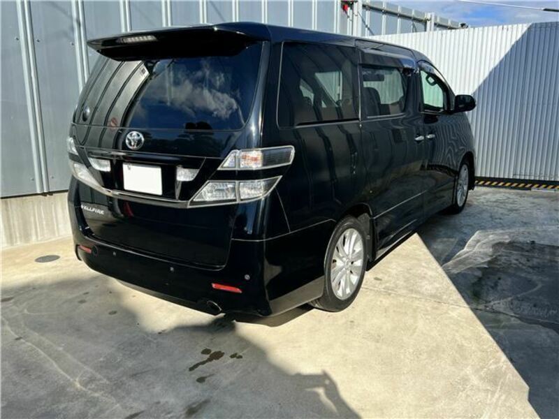 VELLFIRE-6