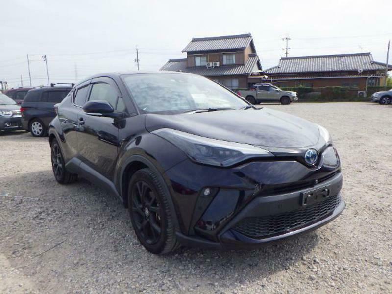 TOYOTA　C-HR